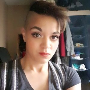 Meet your Posher, Sylvia